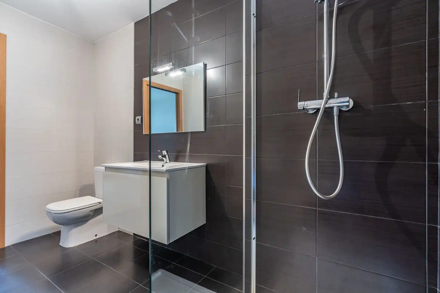 Baño de Piso en venta en Reus con Parquet y Terraza