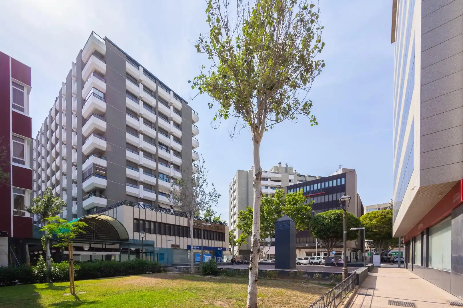 Vista exterior de Piso en venta en Almería con Balcón