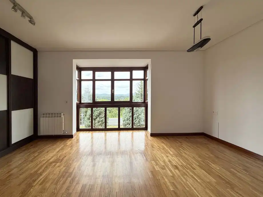 Sala de estar de Casa o chalet en venta en Legutio con Calefacción