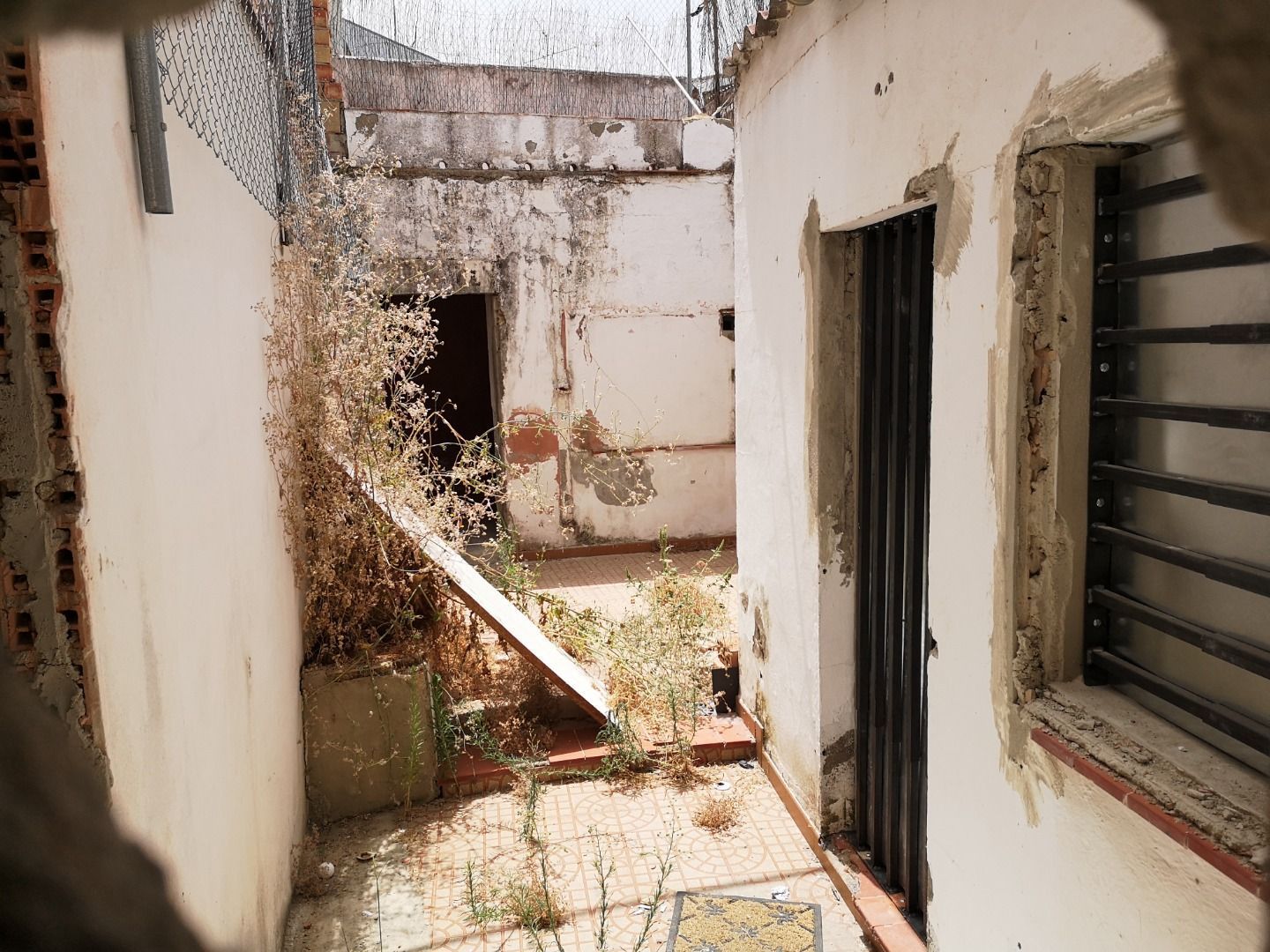 House or chalet for sale in Aguilar de la Frontera  with Private garden and Storage room