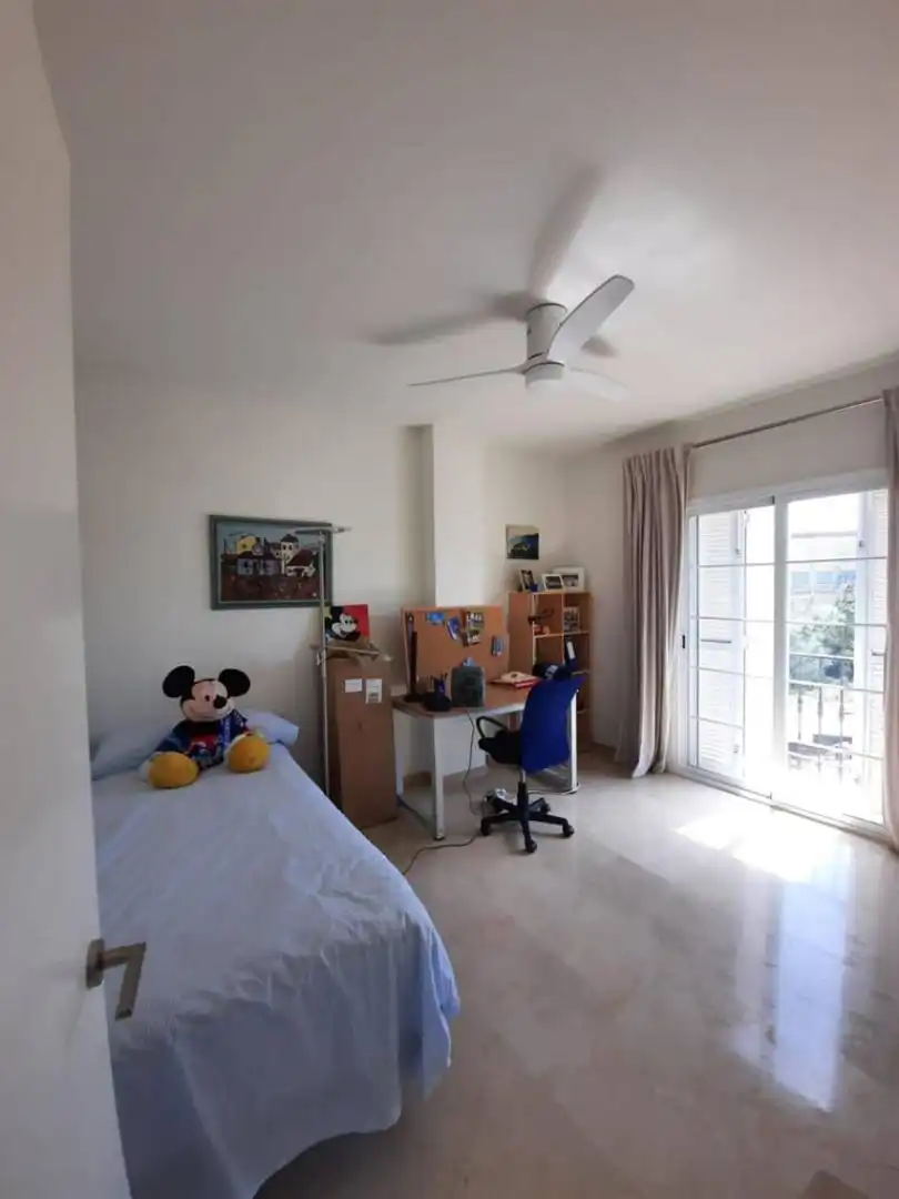 Dormitori de Casa o xalet de lloguer en Marbella amb Terrassa