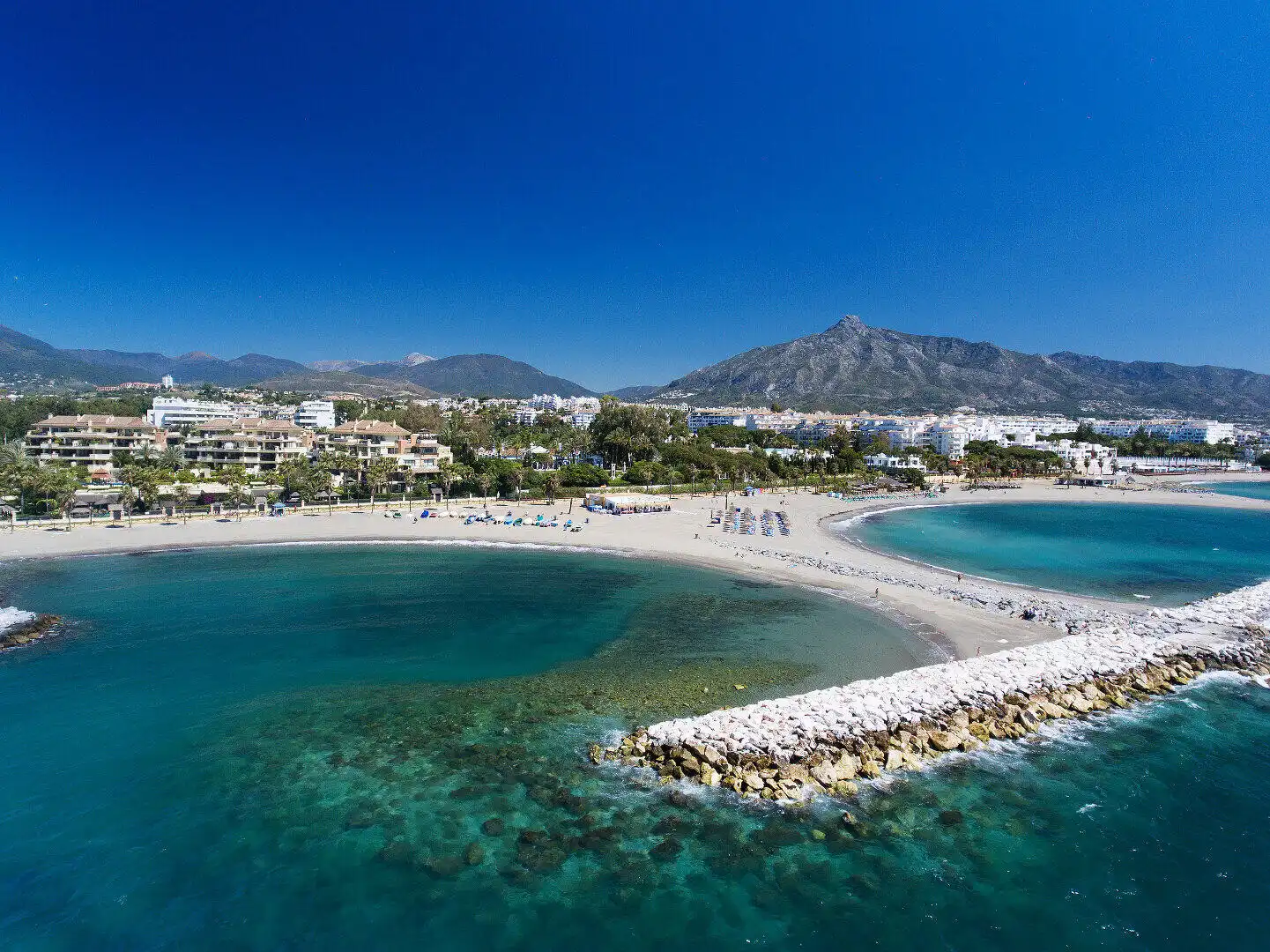 Penthouse mit Pool zur Miete in Nueva Andalucía