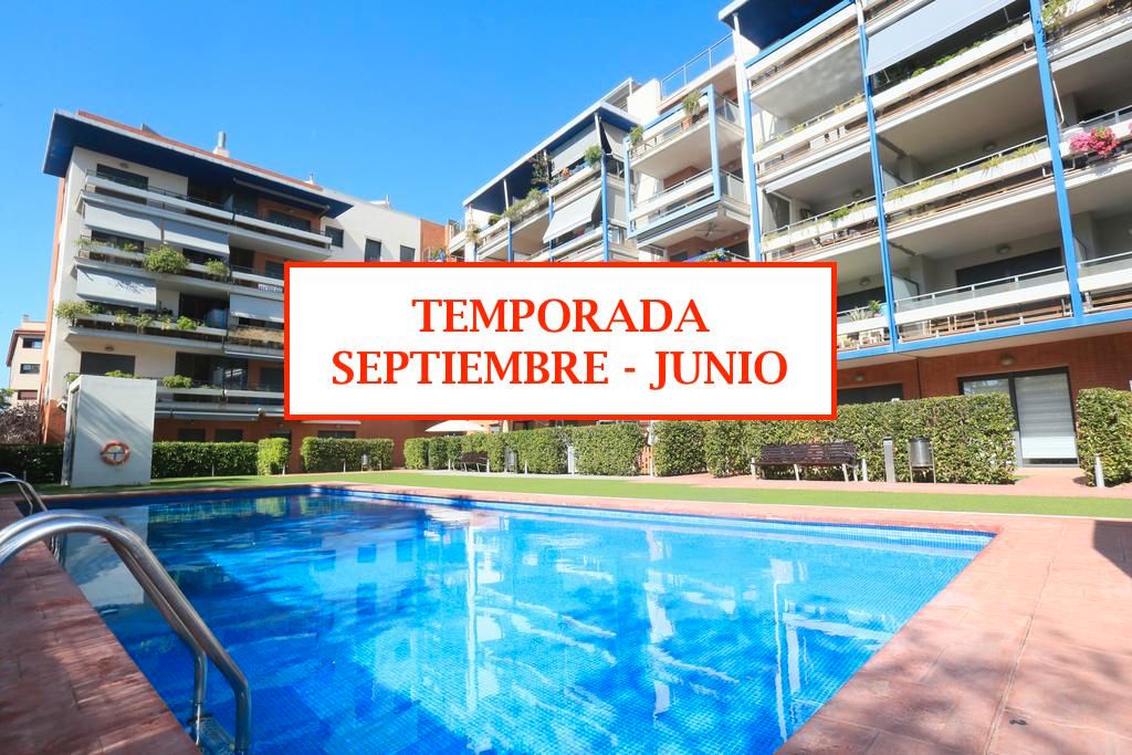 Vista exterior de Apartament de lloguer en Cambrils amb Aire condicionat, Calefacció i Moblat