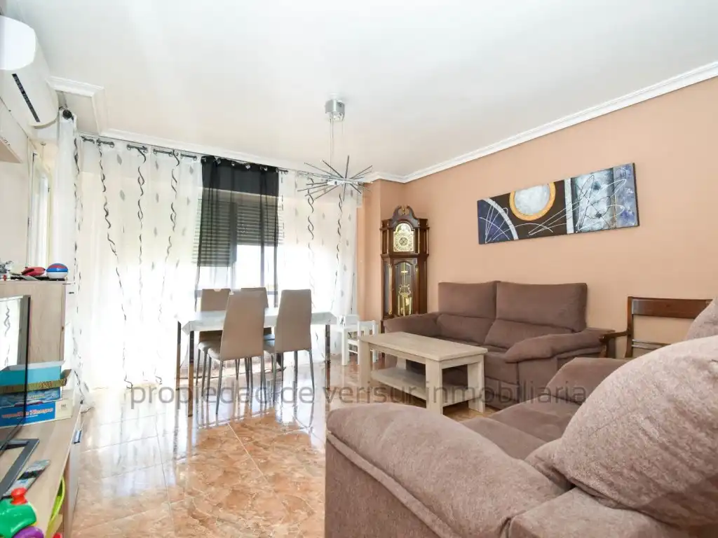 Wohnzimmer von Wohnung zum Verkauf in Águilas