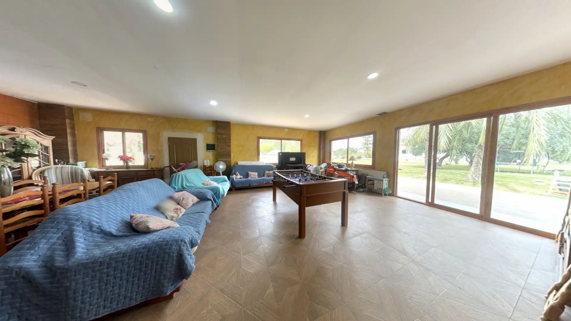 Houses for sale in San Vicente del Raspeig / Sant Vicent del Raspeig  with Air Conditioner, Heating and Private garden