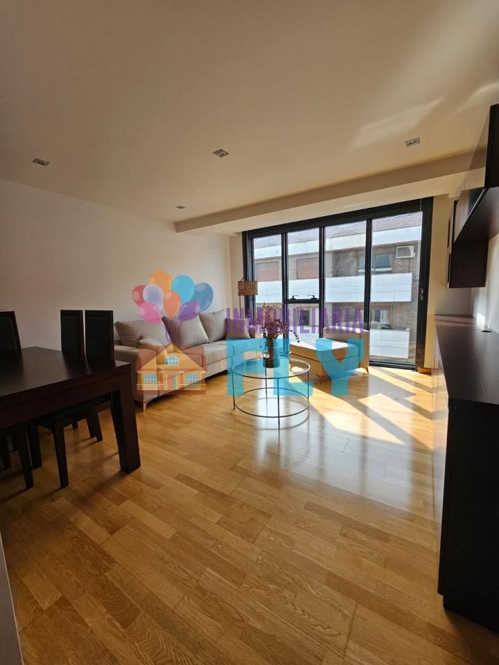 Living room of Duplex to rent in Ourense Capital   with Air Conditioner, Heating and Furnished