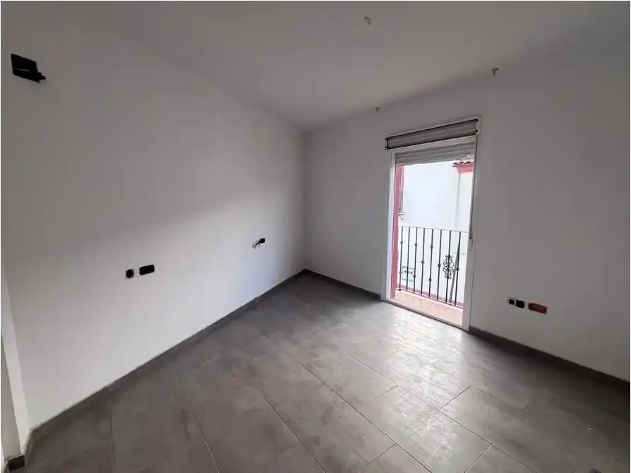 Habitación de Piso en venta en Pedro Abad con Balcón