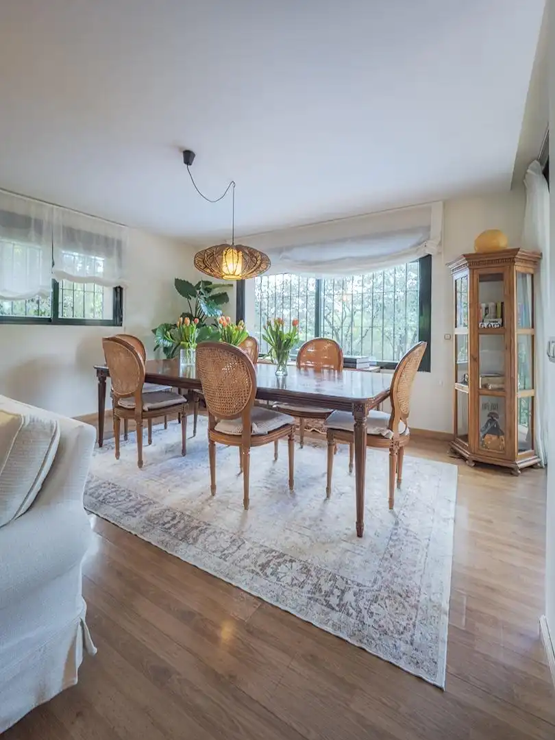 Comedor de Casa o chalet en venta en Torrelodones con Aire acondicionado, Calefacción y Jardín privado
