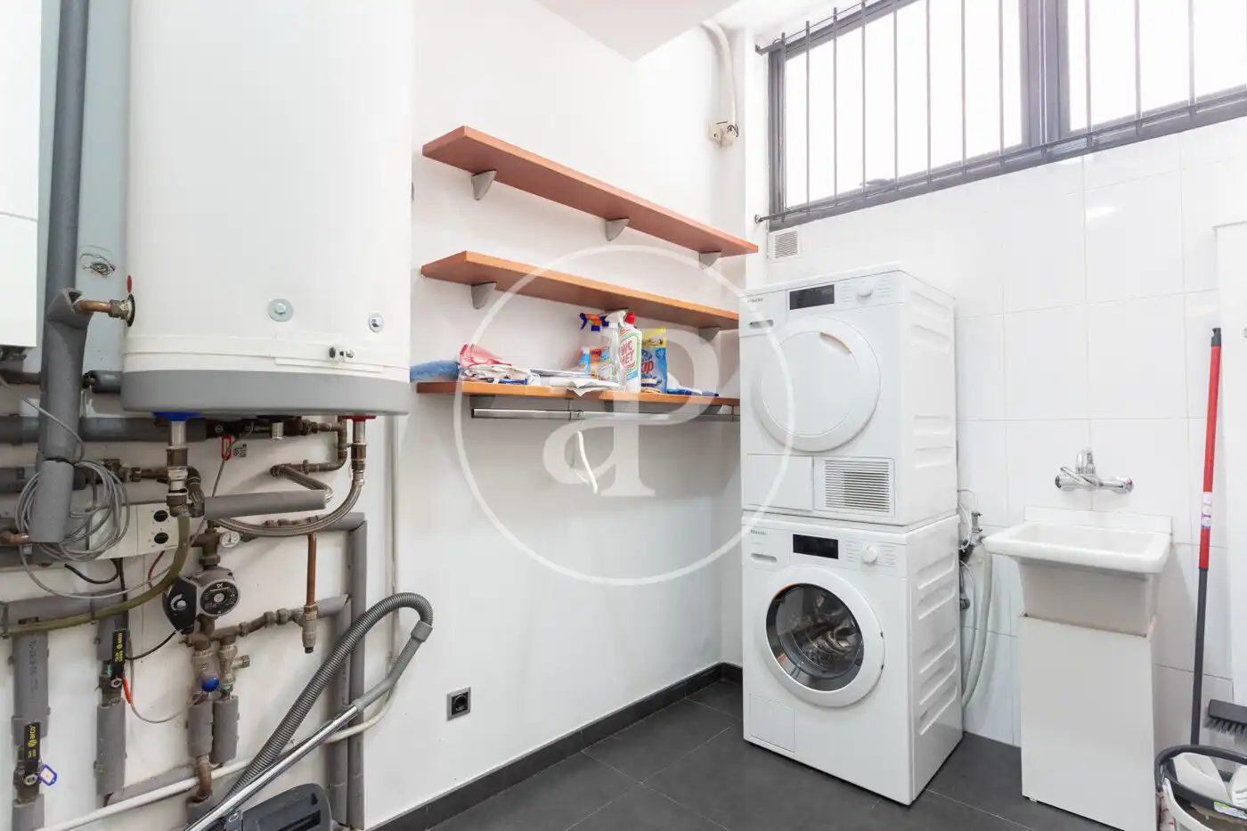 Kitchen of Detached homes for rent in Barcelona  with Air Conditioner, Heating and Private garden
