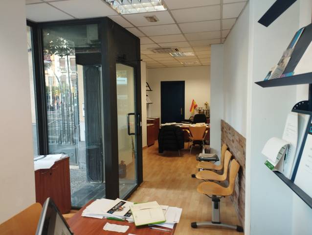 Local comercial en Alquiler en Plaza de San Miguel, 14 en Paseo Independencia