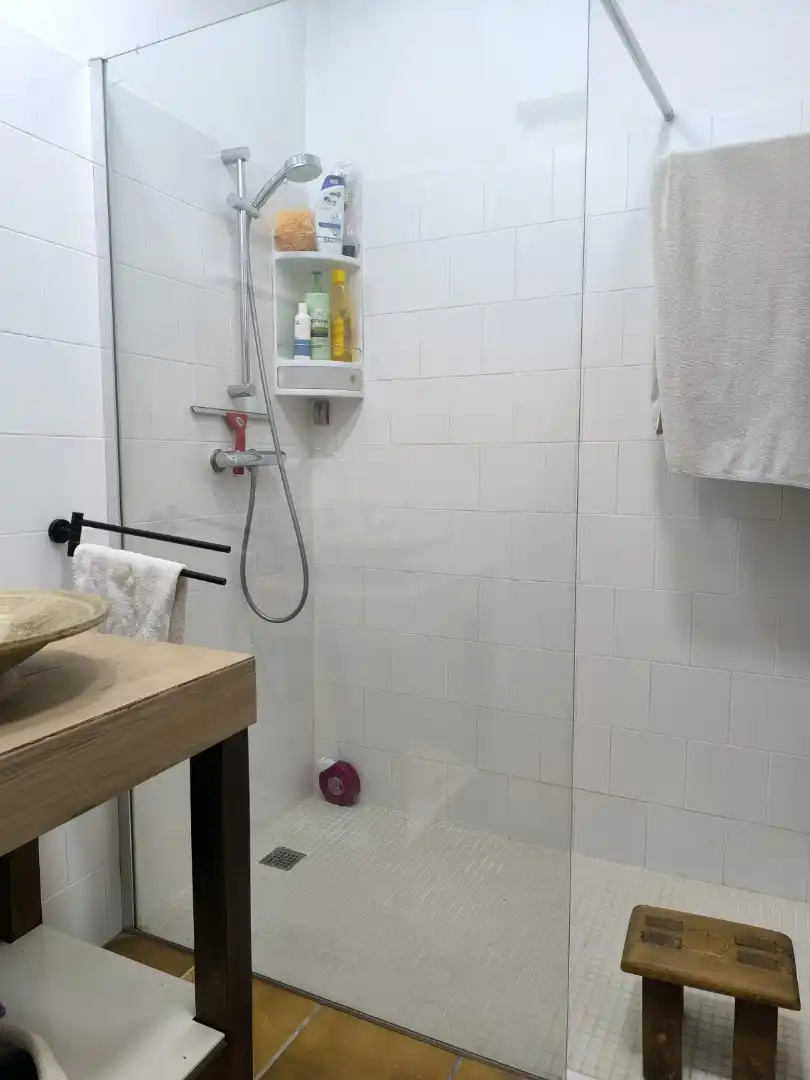 Badezimmer von Country house zum Verkauf in Valls mit Klimaanlage, Privatgarten und Abstellraum