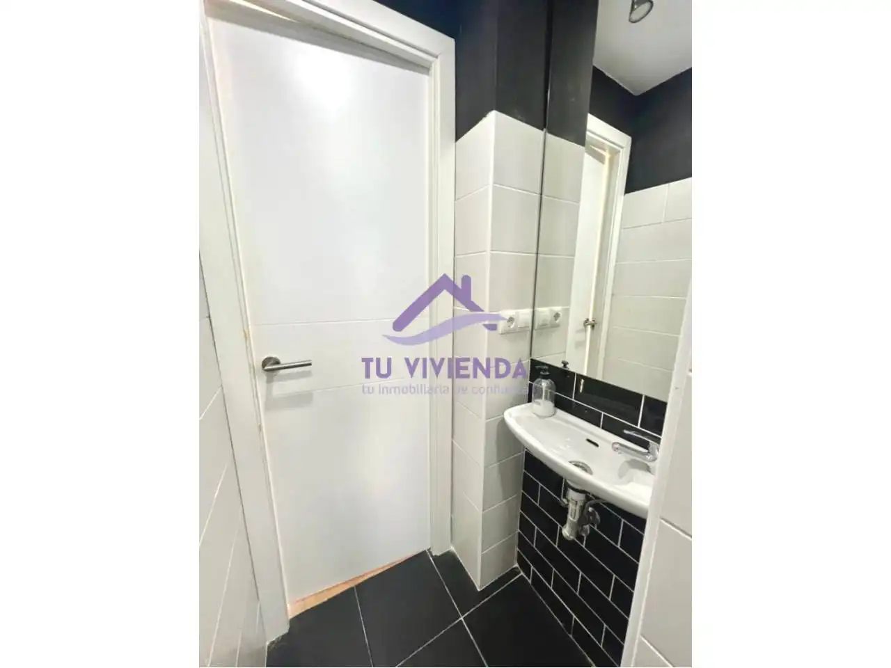 Bathroom of Flat for sale in Valladolid  with Heating and Furnished
