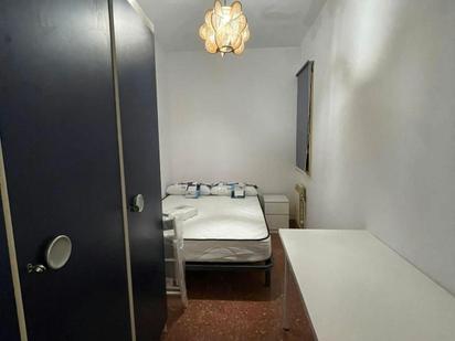Dormitori de Pis per a compartir en  Barcelona Capital amb Aire condicionat, Calefacció i Rentadora