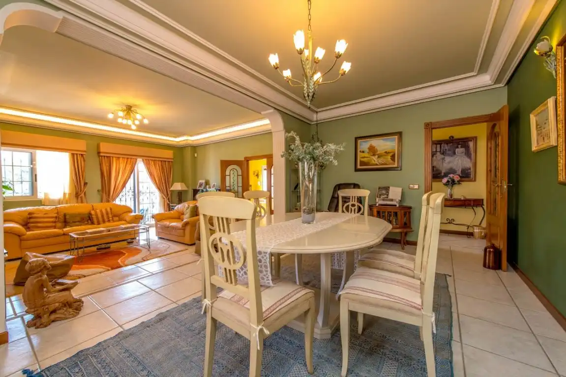 Chalet con piscina en venta en La Mata, imagen 12