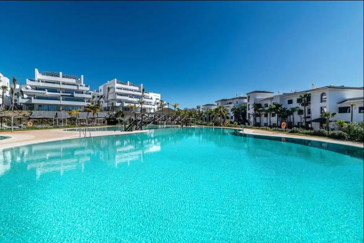 Appartement compact avec piscine à louer à Estepona Pueblo, imagen 2