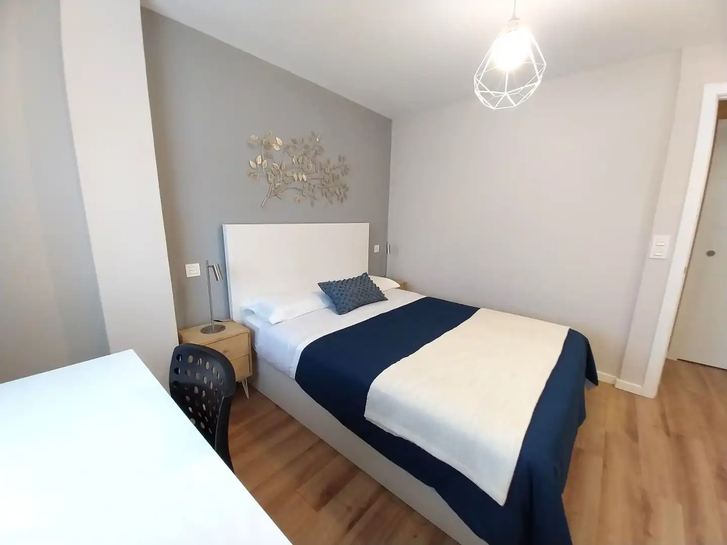 Bedroom of Flat for rent in Valladolid  with Air Conditioner, Heating and Terrace