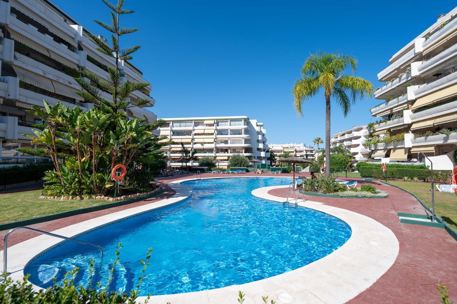 Swimming pool of Apartment for sale in Marbella  with Private garden, Terrace and Community pool
