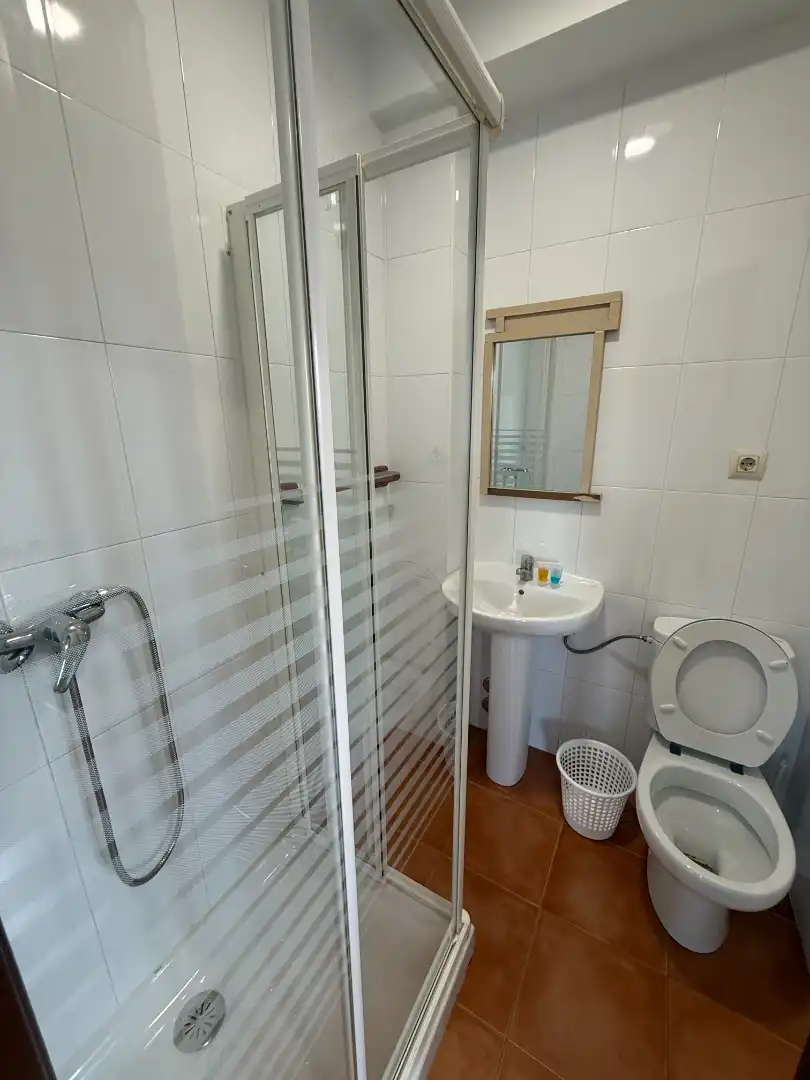 Bany de Edifici en venda en Siero amb Alarma