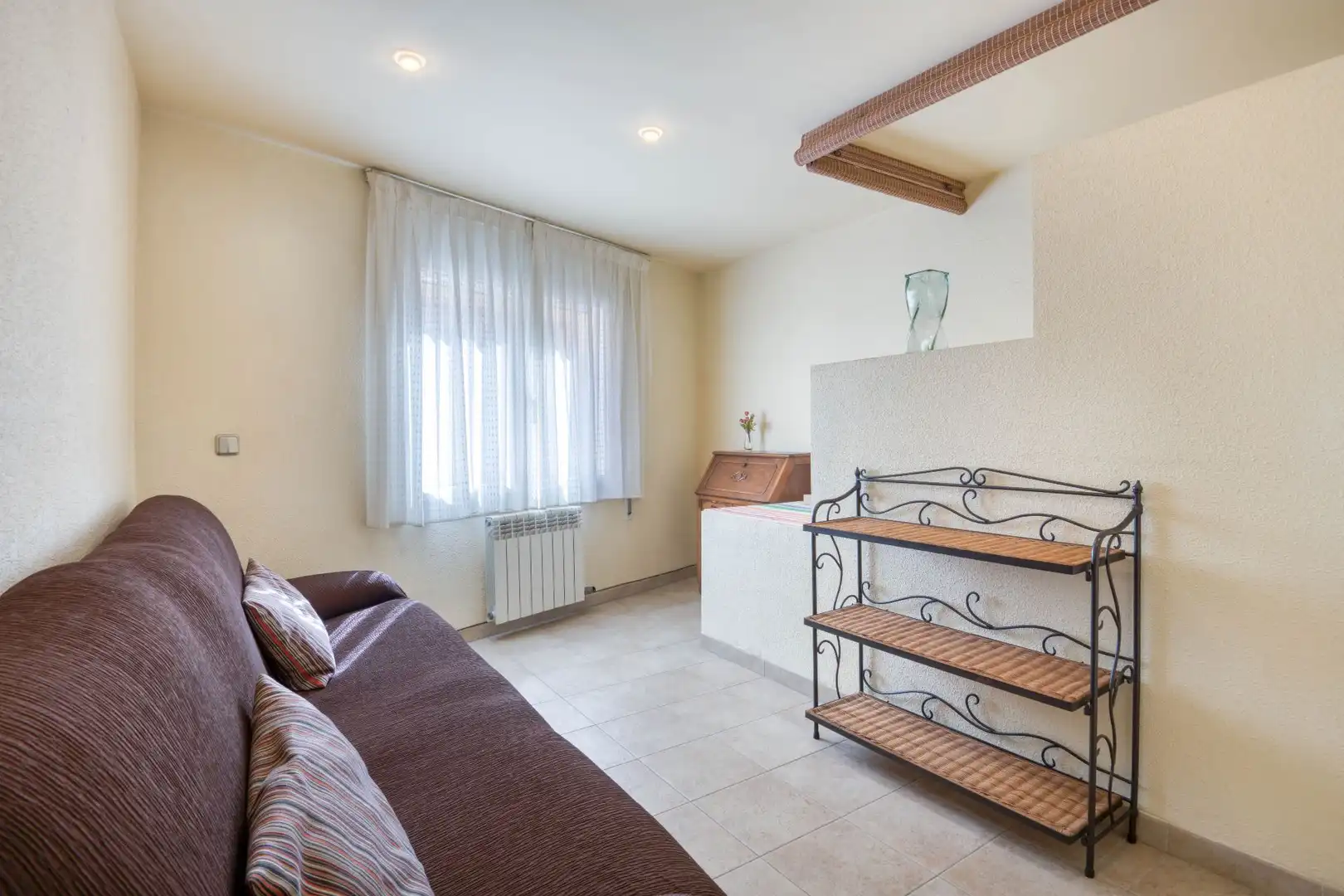 Sala d'estar de Casa adosada en venda en Palamós amb Calefacció i Terrassa