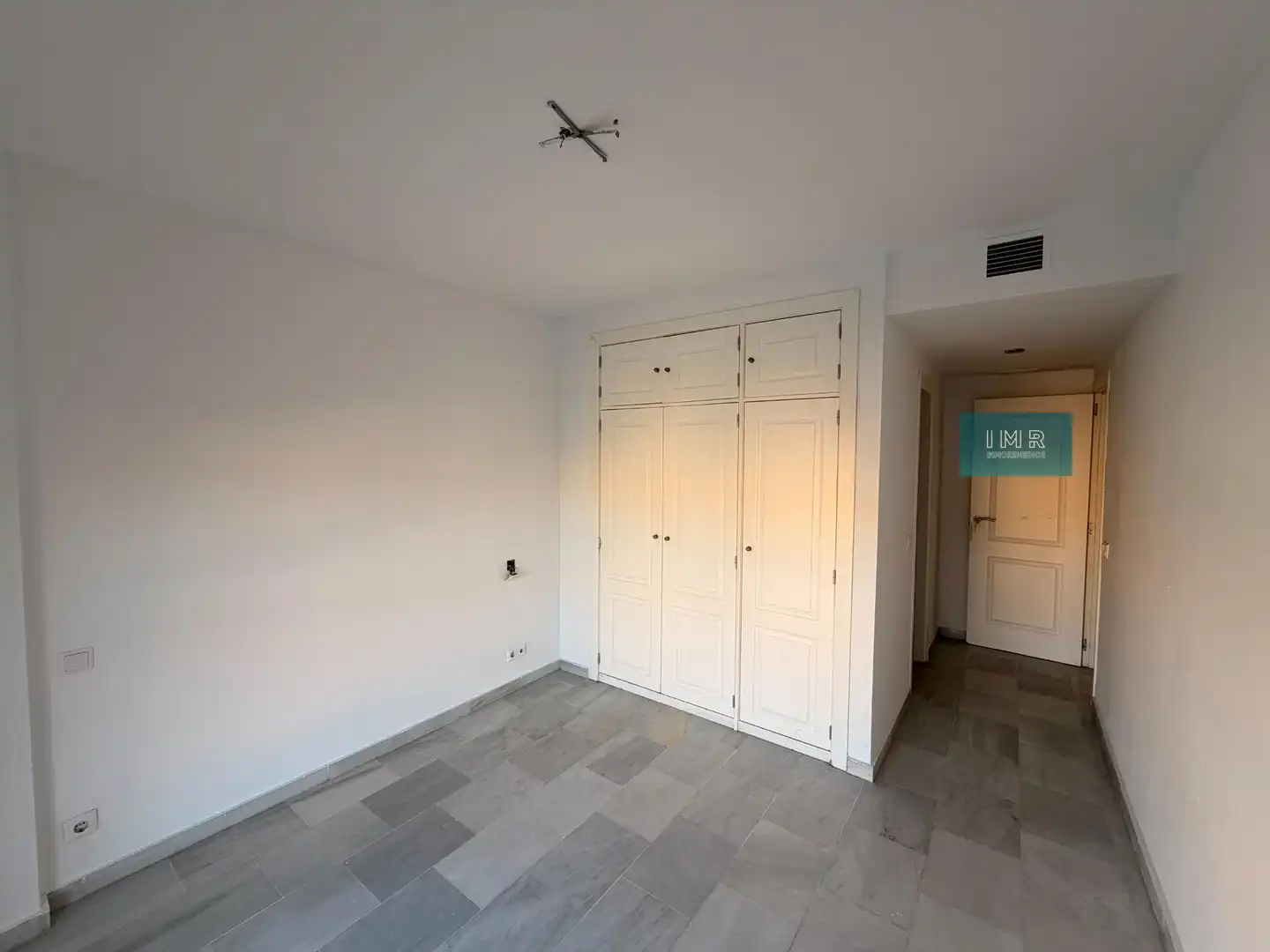 Habitación de Piso en venta en Camas con Piscina comunitaria