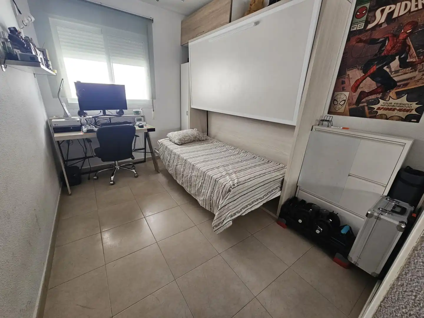 Habitación de Piso en venta en Torremolinos con Aire acondicionado, Terraza y Amueblado