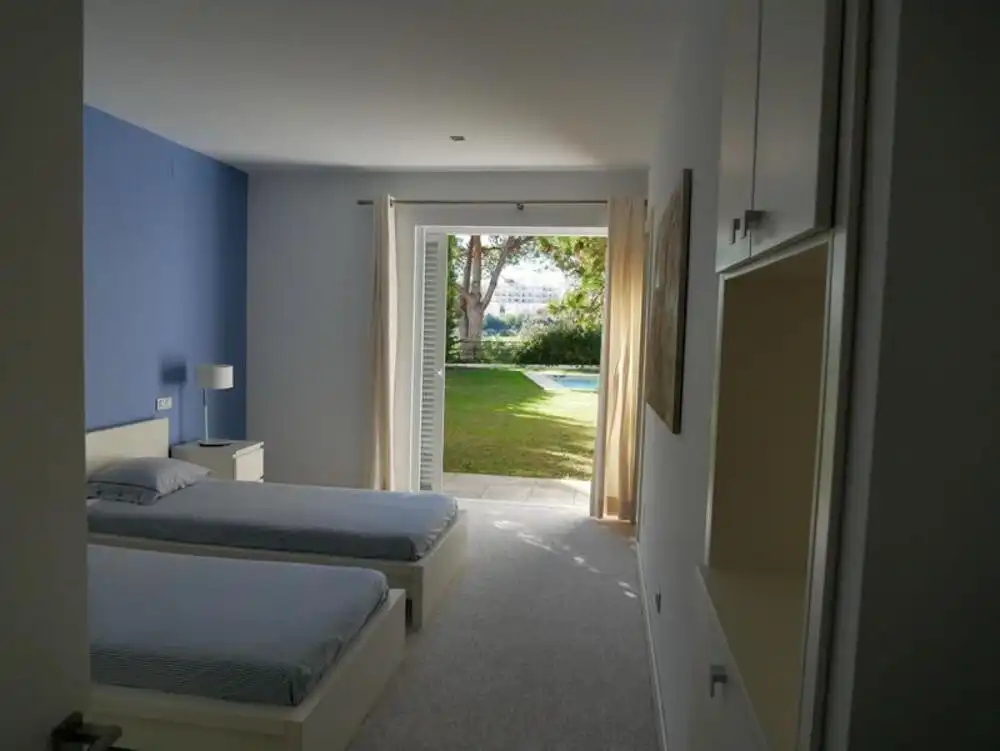 Habitación de Casa o chalet de alquiler en Marbella con Aire acondicionado, Calefacción y Jardín privado