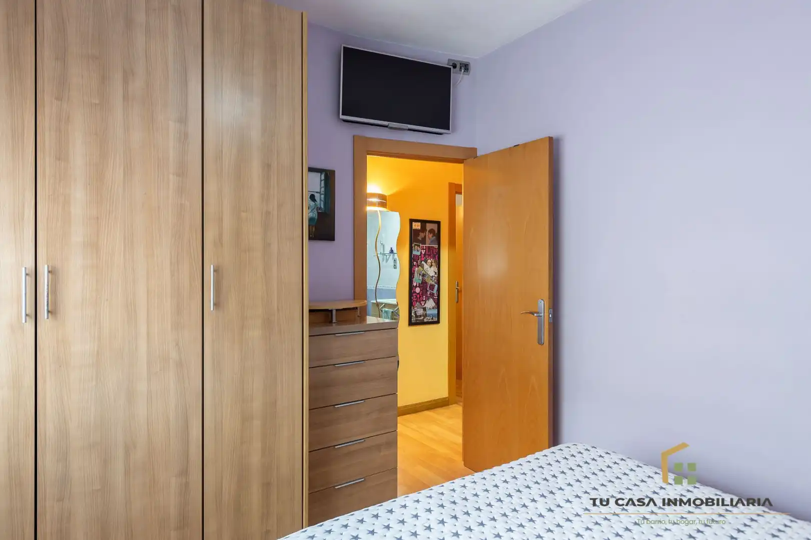 Bedroom of Flat for sale in Badalona  with Air Conditioner, Heating and Storage room