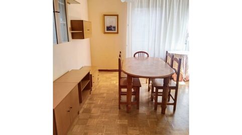 Foto 2 de Piso de alquiler en Avenida Cantabria, Villa Pilar, Burgos Capital