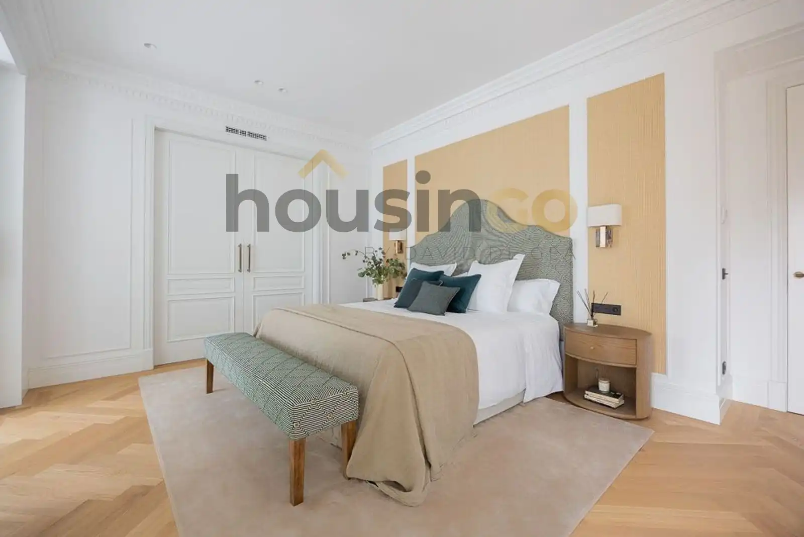 Bedroom of Flat for sale in Madrid  with Air Conditioner, Heating and Parquet flooring