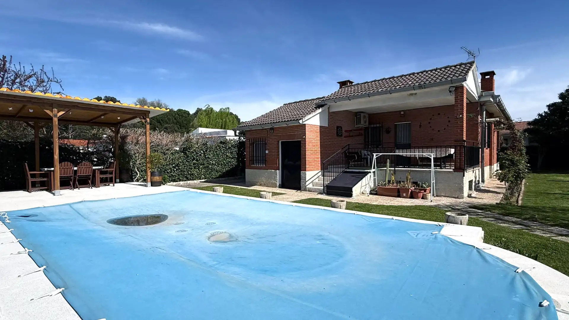 Piscina de Casa o chalet en venta en Almorox con Aire acondicionado, Jardín privado y Terraza