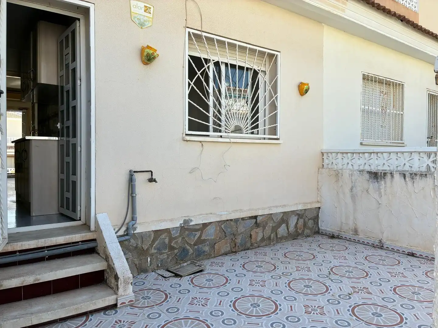 Außenansicht von Haus oder Chalet zum Verkauf in Benijófar mit Privatgarten und Gemeinschaftspool