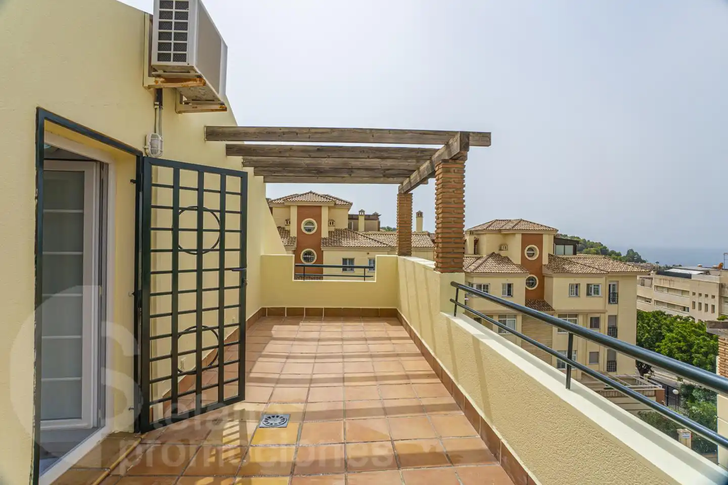 Terraza de Casa adosada en venta en Málaga con Aire acondicionado, Calefacción y Jardín privado