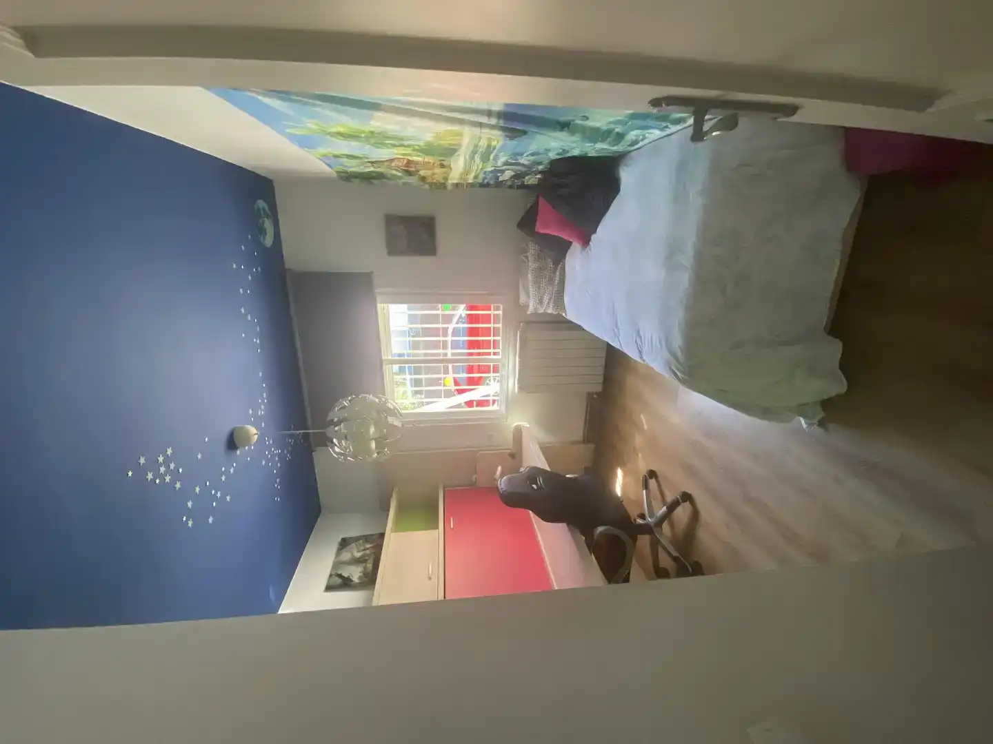 Dormitori de Casa o xalet per a compartir en Ambite amb Jardí privat, Parquet i Moblat