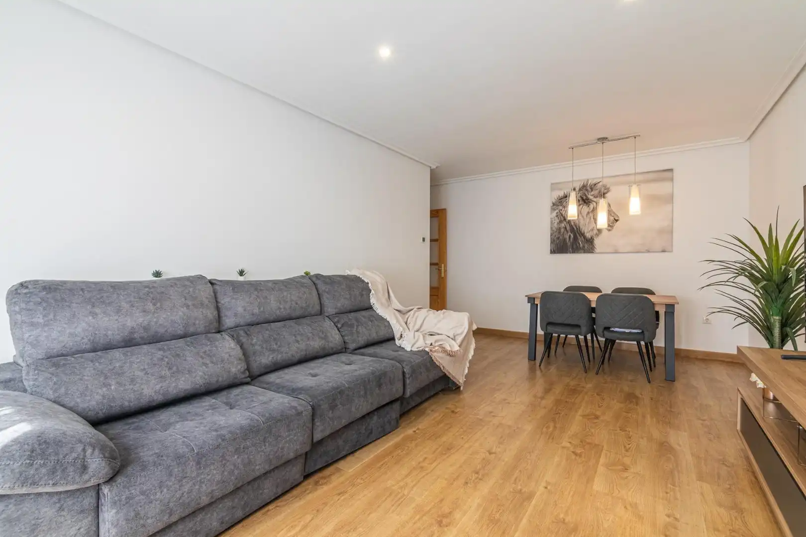 Flat for sale in Calle LEON SANCHEZ SAEZ, 62, Carrús Oeste