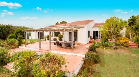Finca con piscina y licencia en Llucmesanes