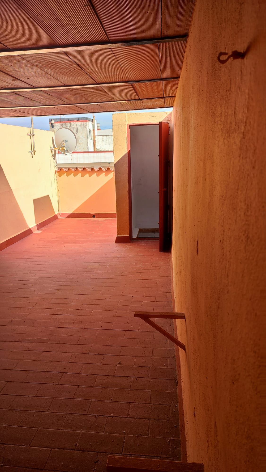 Country house for sale in Algeciras