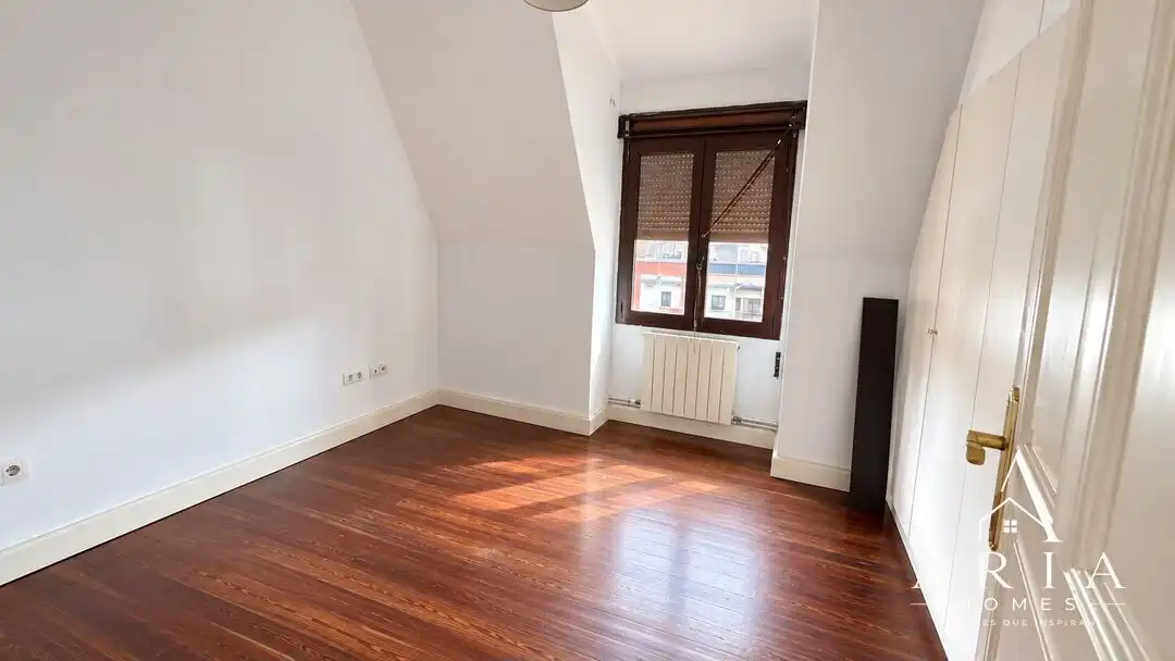 Habitación de Ático en venta en Bilbao  con Calefacción