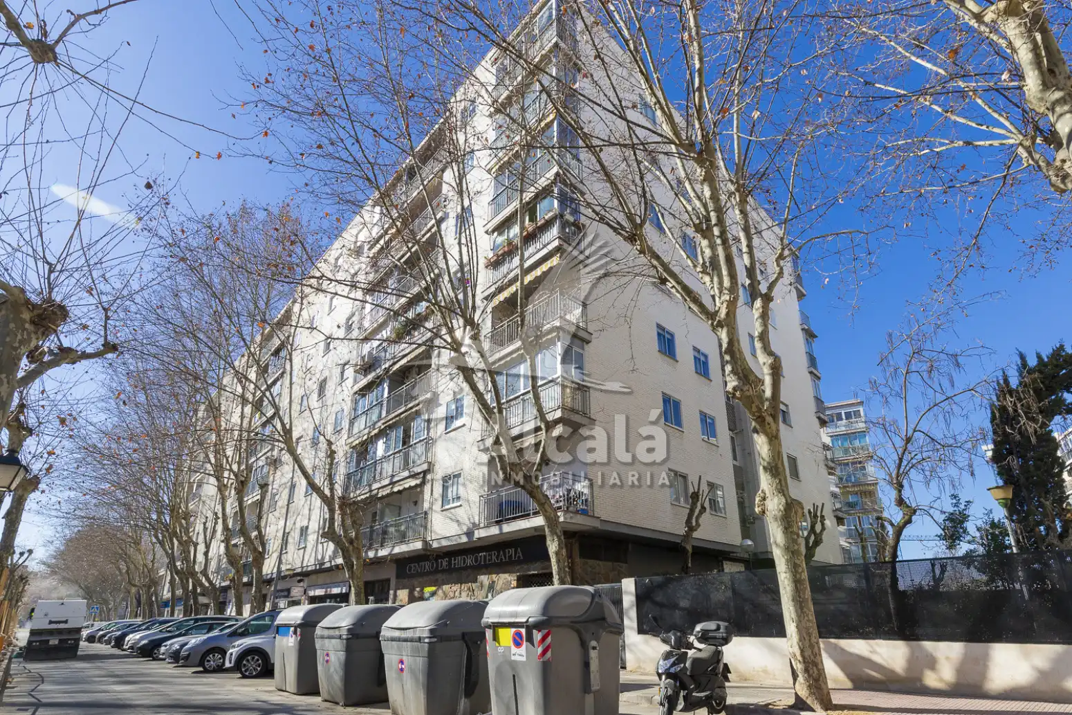 Exterior view of Flat for sale in Alcalá de Henares  with Heating