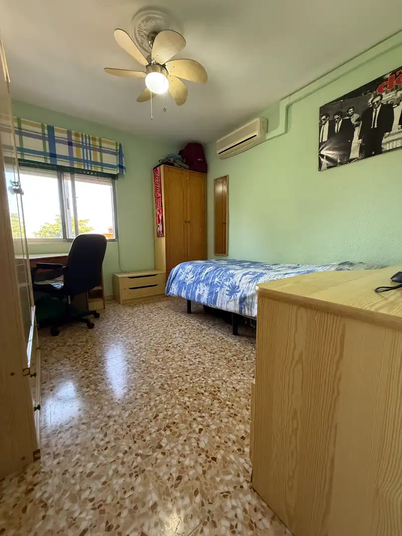 Bedroom of Houses for sale in Arganda del Rey  with Air Conditioner, Heating and Private garden