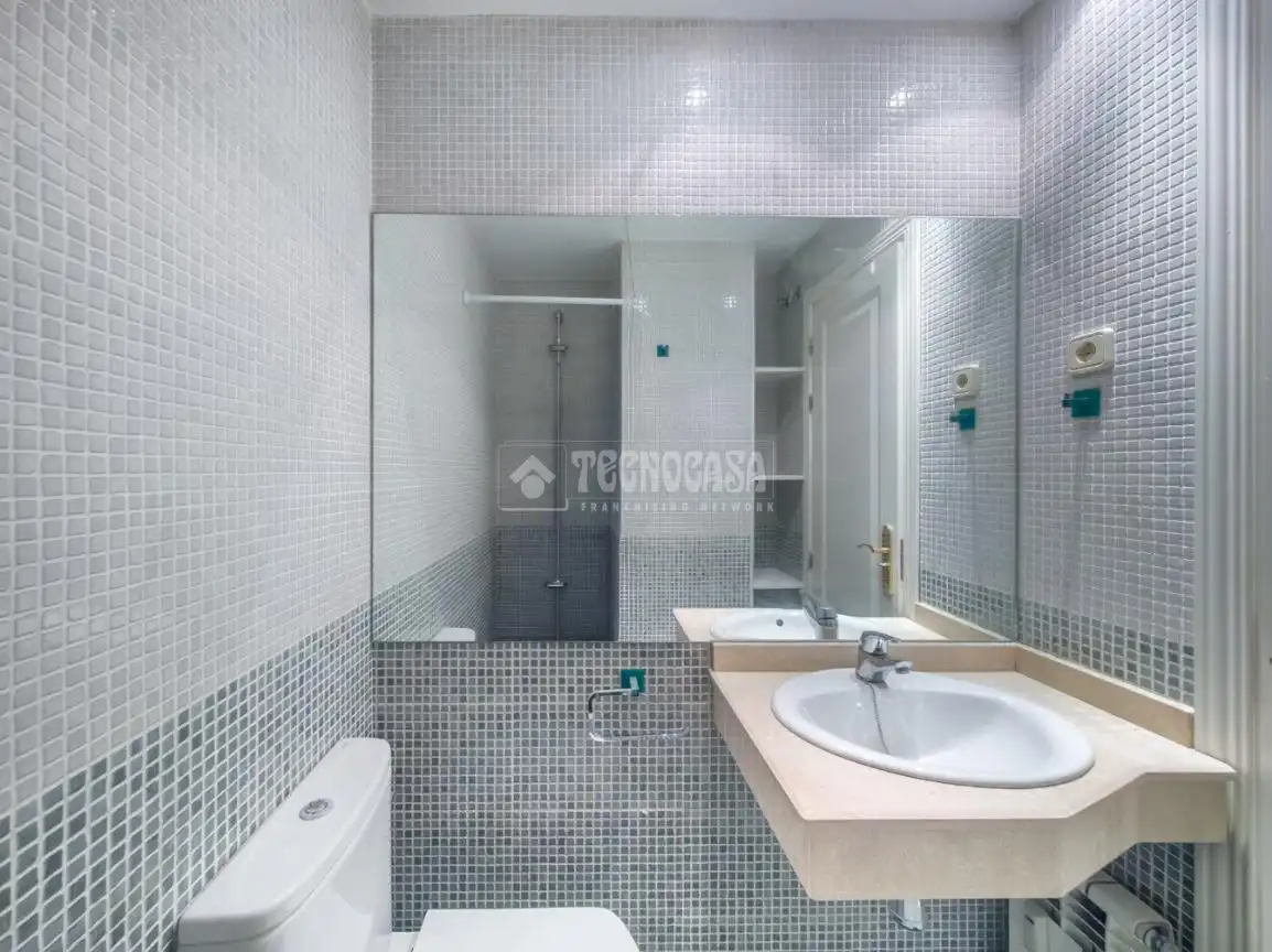 Baño de Piso en venta en Madrid
