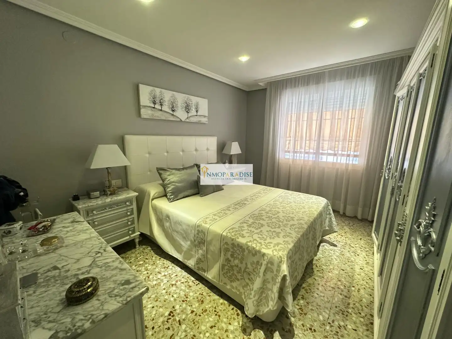 Ático en venta en Calle de Roselló, Altozano - Conde Lumiares