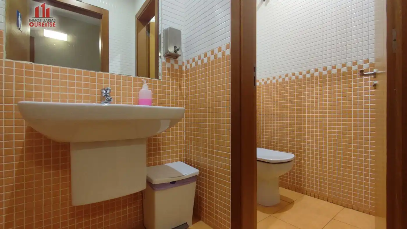 Baño de Edificio en venta en Nogueira de Ramuín