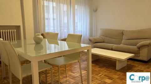 Foto 2 de Pis de lloguer a Yanguas y Miranda, 2º Ensanche, Navarra