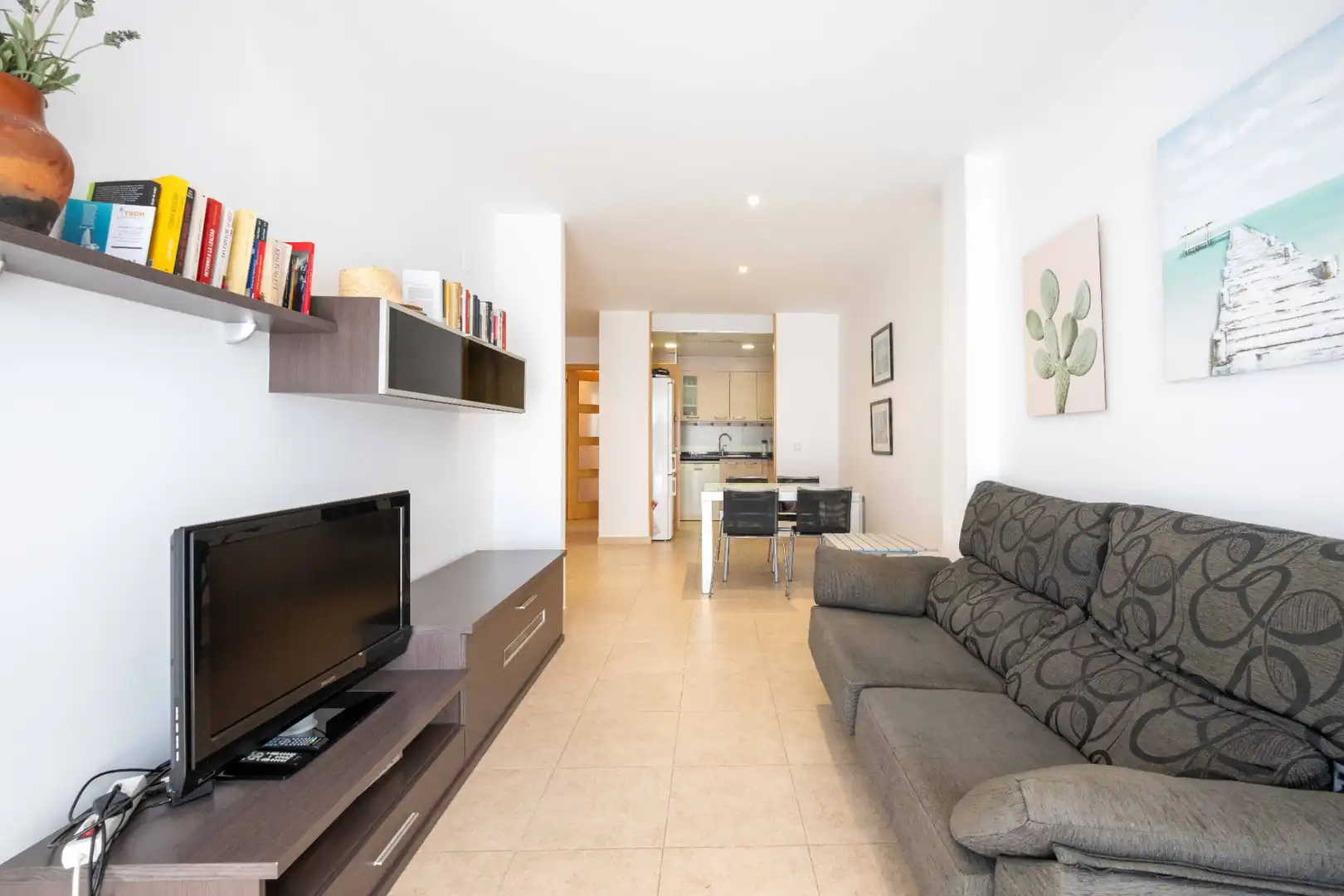 Wohnzimmer von Wohnung zum Verkauf in Calella mit Klimaanlage und Balkon