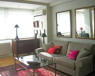 Living room of Flat to rent in  Madrid Capital  with Air Conditioner