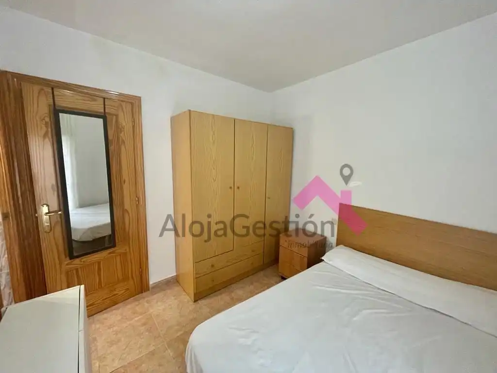 Flat for rent in Calle Rincón de la Magdalena, Centro Ciudad