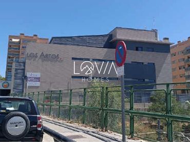 Oficina en venda a  Urbanizaciones