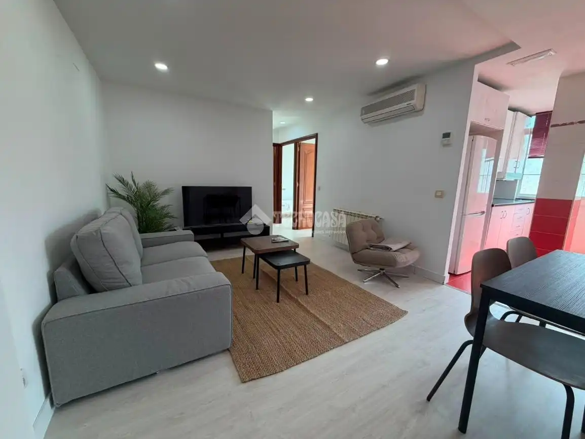Living room of Flat for rent in Getafe  with Air Conditioner and Heating