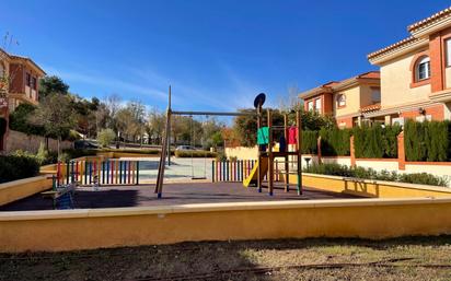 Jardí de Casa adosada en venda en Guadix amb Aire condicionat, Calefacció i Traster