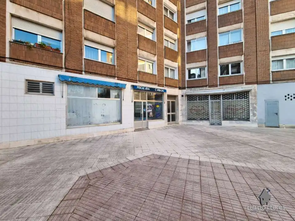 Business premises to rent in Llaranes, imagen 6